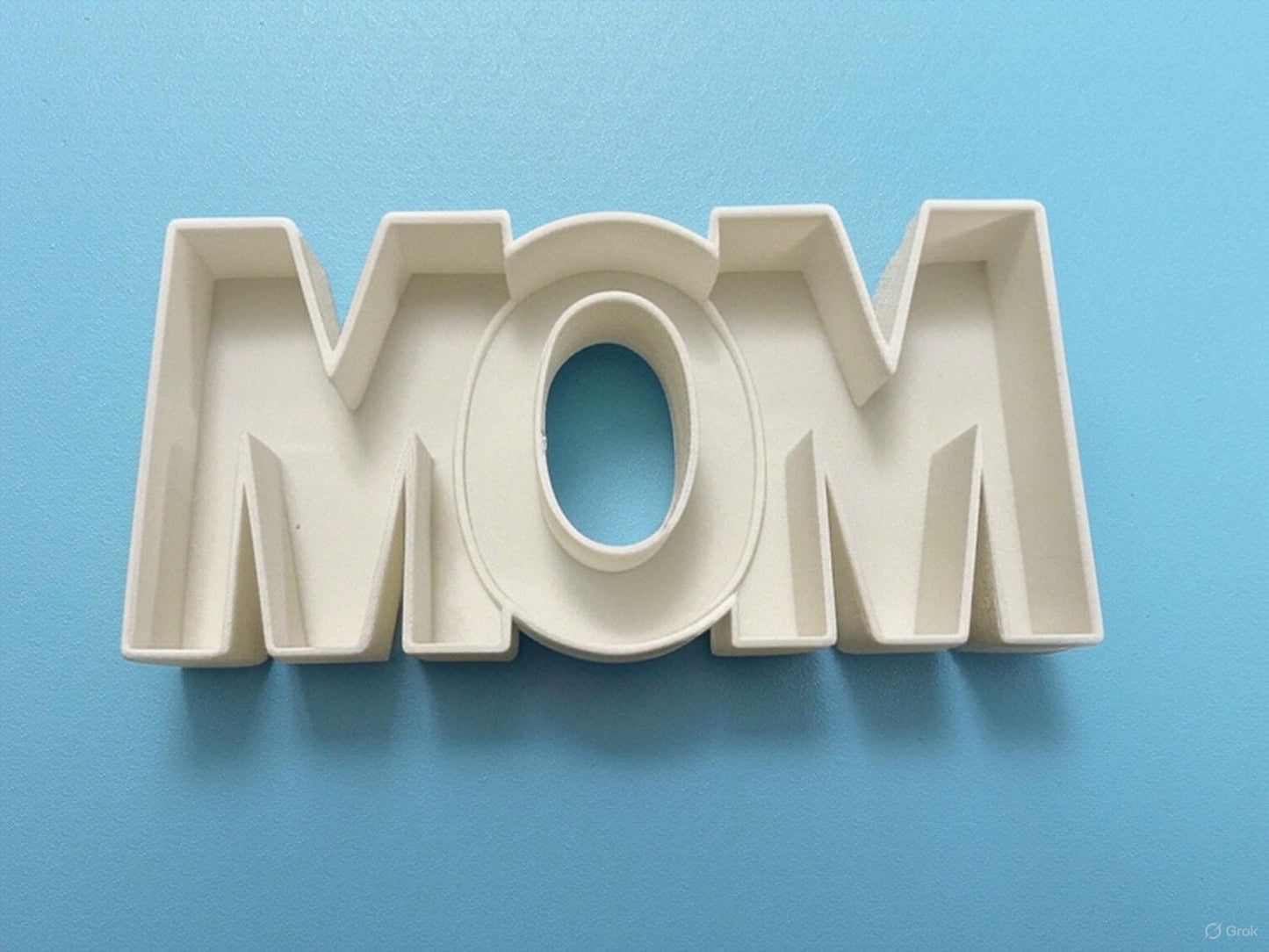 MOM FILLABLE TRAY